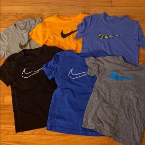 Lot (Bundle) 6 boys Nike Dry Fit Swoosh M Tshirts